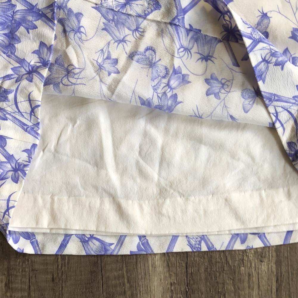 Escada Ivory and Blue Floral and Butterfly Mini Silk Skirt 36 - Picture 9 of 9